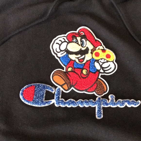 Champion x Super Mario Bros Reverse Weave Hoodie size L - Picture 2 of 9